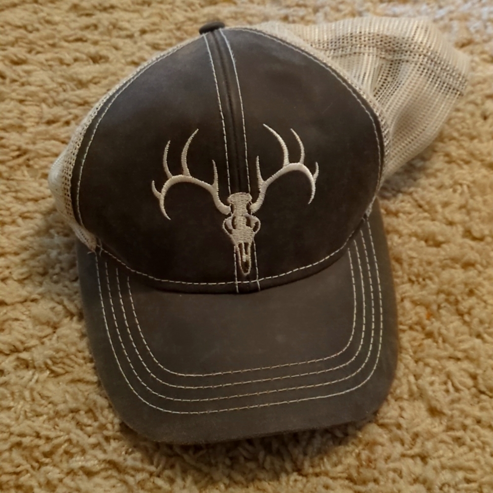 Field and stream hat